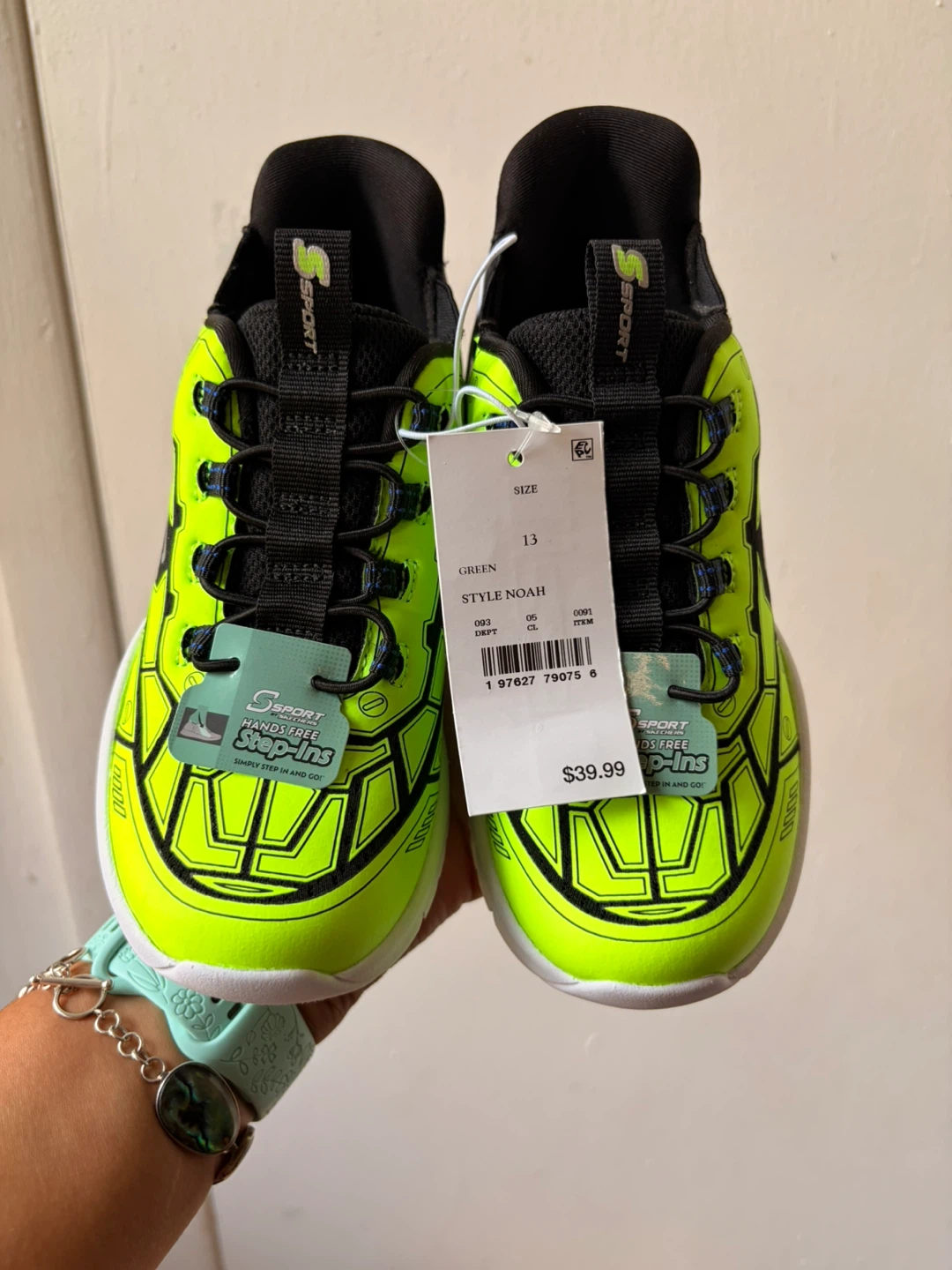 New Skechers shoes size 13