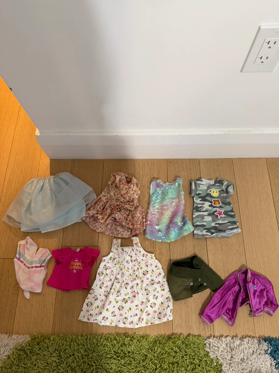 American Girl Doll Accessories Lot with Dolls - photo 2