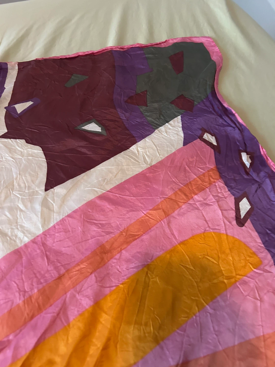 Vibrant Abstract Print Scarf - photo 3