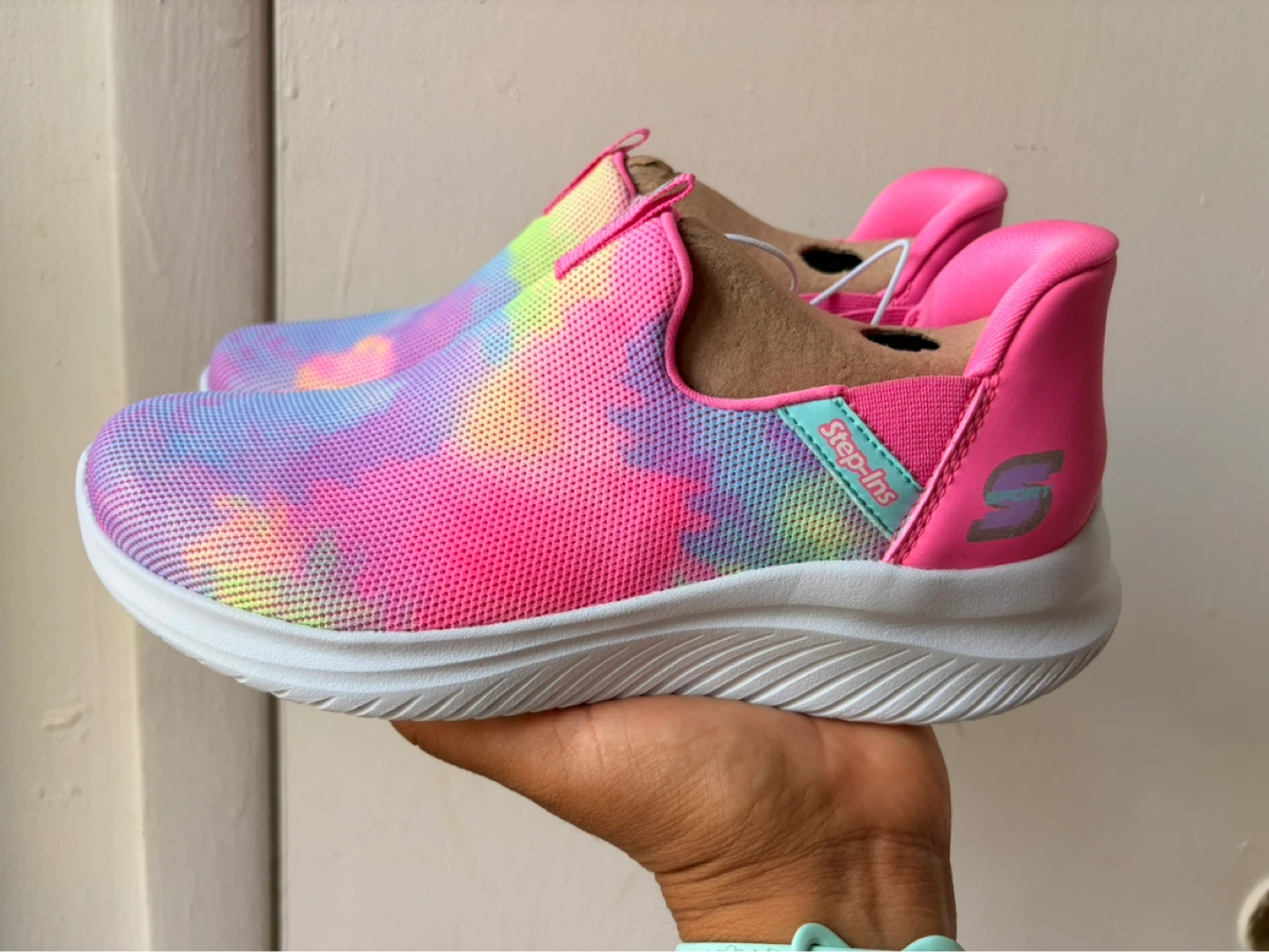 New Skechers size 3 - photo 2