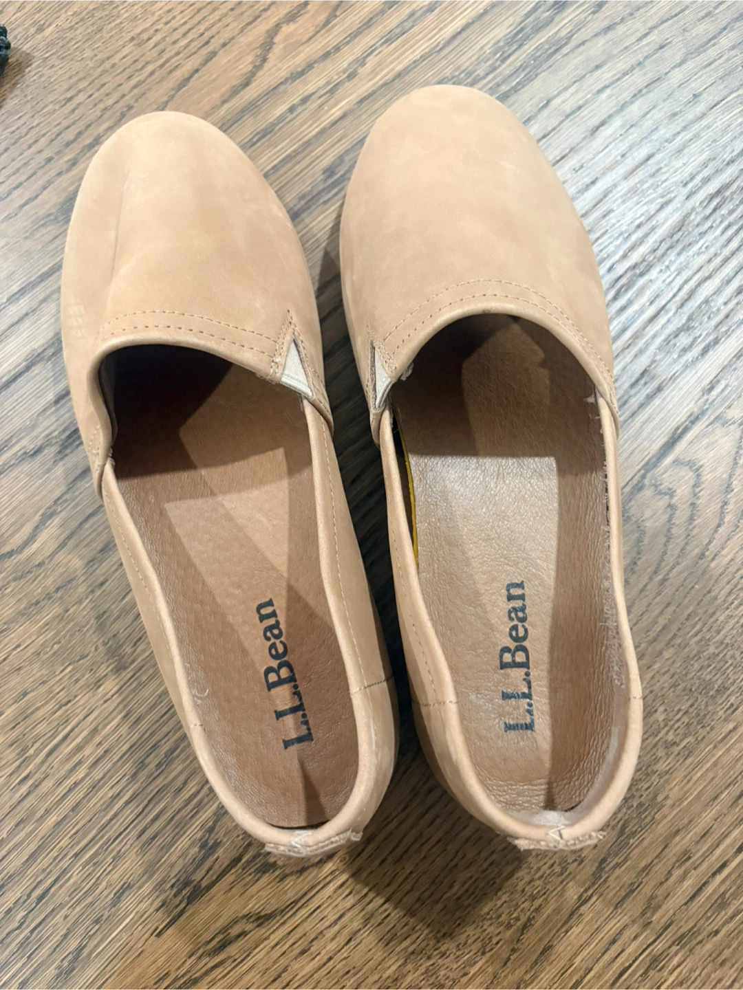 L.L.Bean Leather Slip-On Shoes W 8.5 worn 1x
