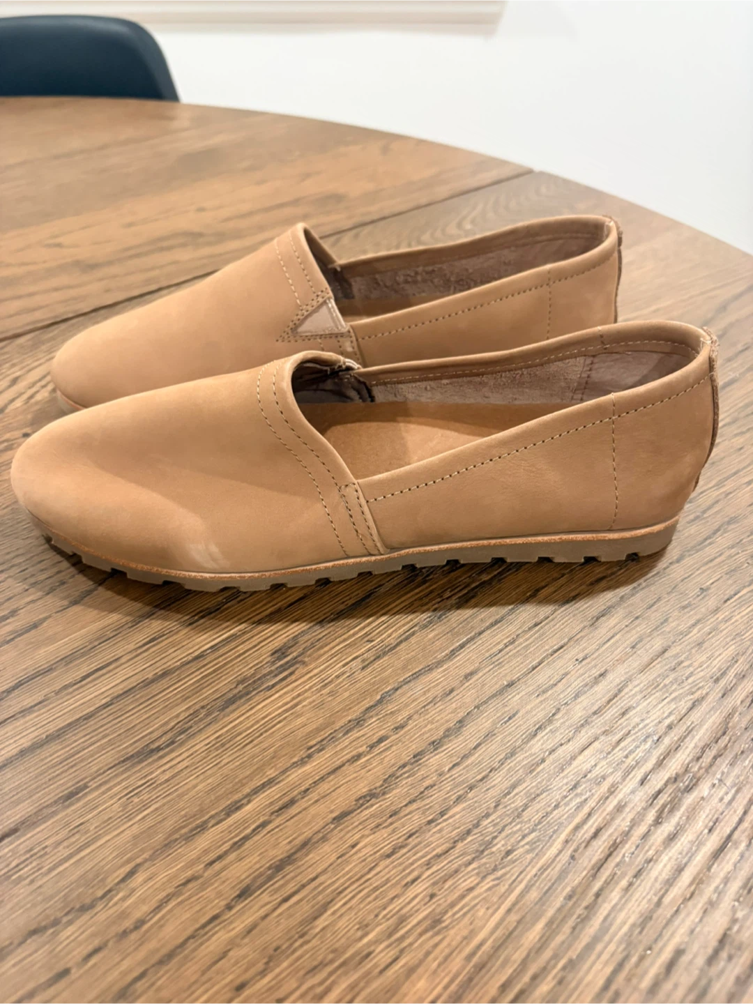 L.L.Bean Leather Slip-On Shoes W 8.5 worn 1x - photo 3
