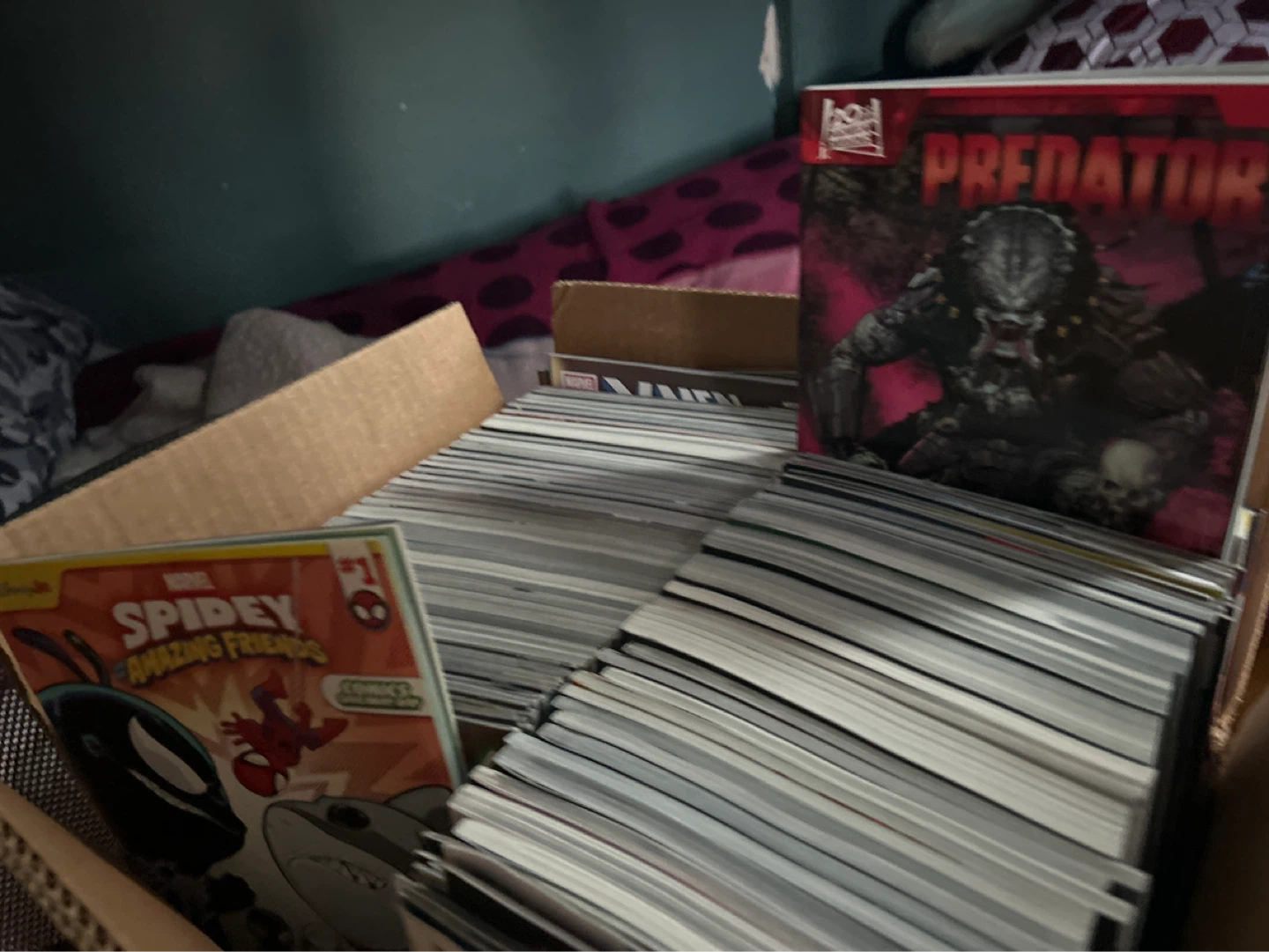 3 boxes of comic books - photo 3