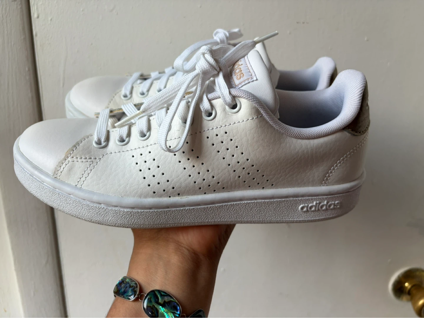 Adidas shoes size 6.5 - photo 2