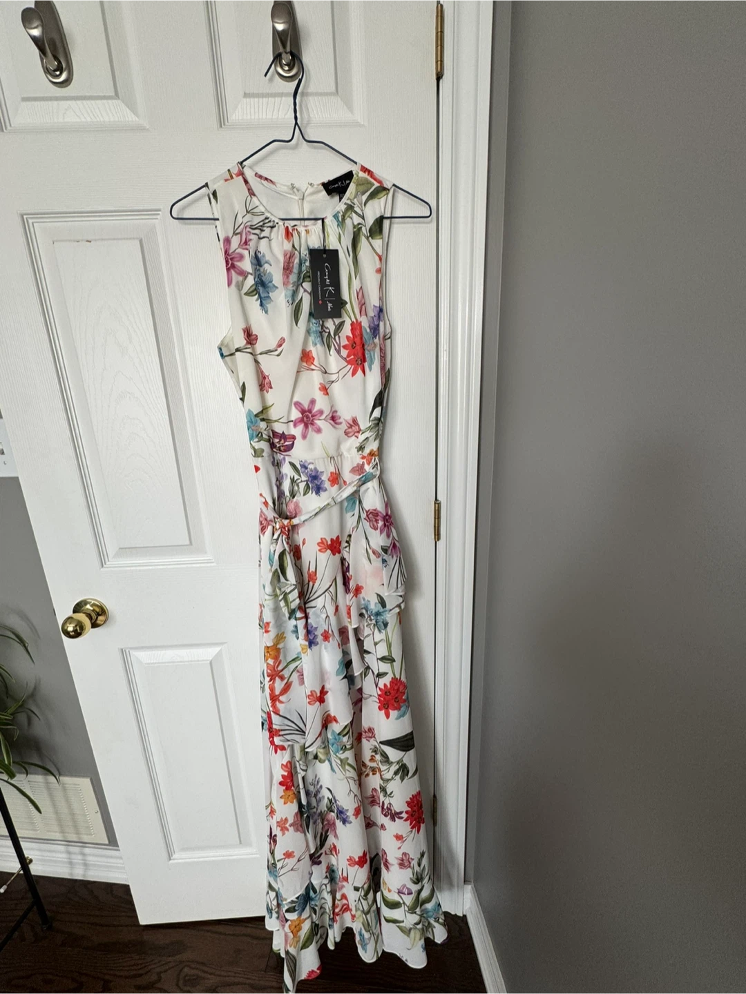 Floral White Long Dress - Medium - photo 4