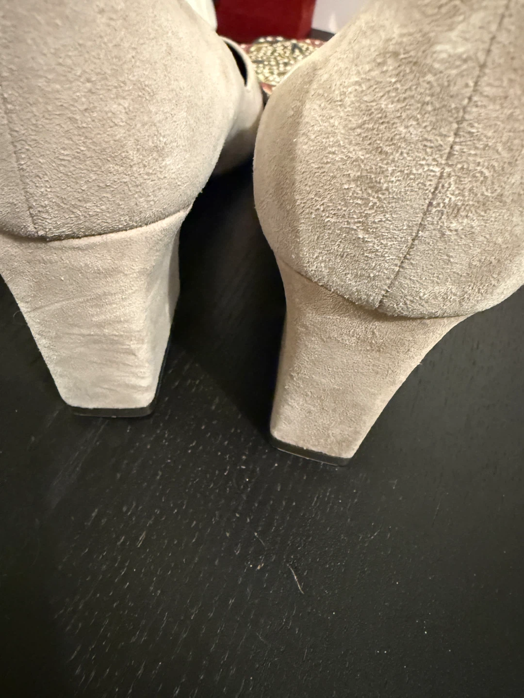 Calvin Klein Suede Heels - Size 7.5M - photo 2