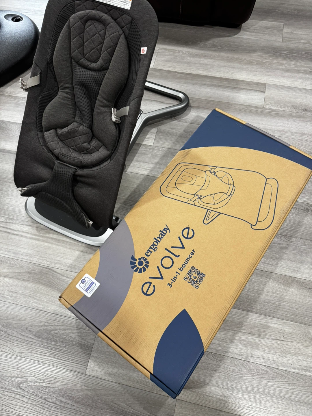 Ergobaby evolve 3-n-1 bouncer