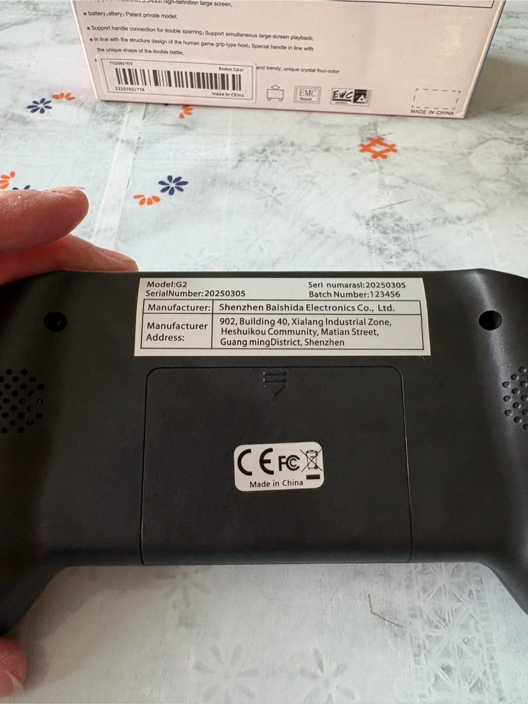 Retro FC G2 Handheld Game Console – 500 Built-in Games - photo 5
