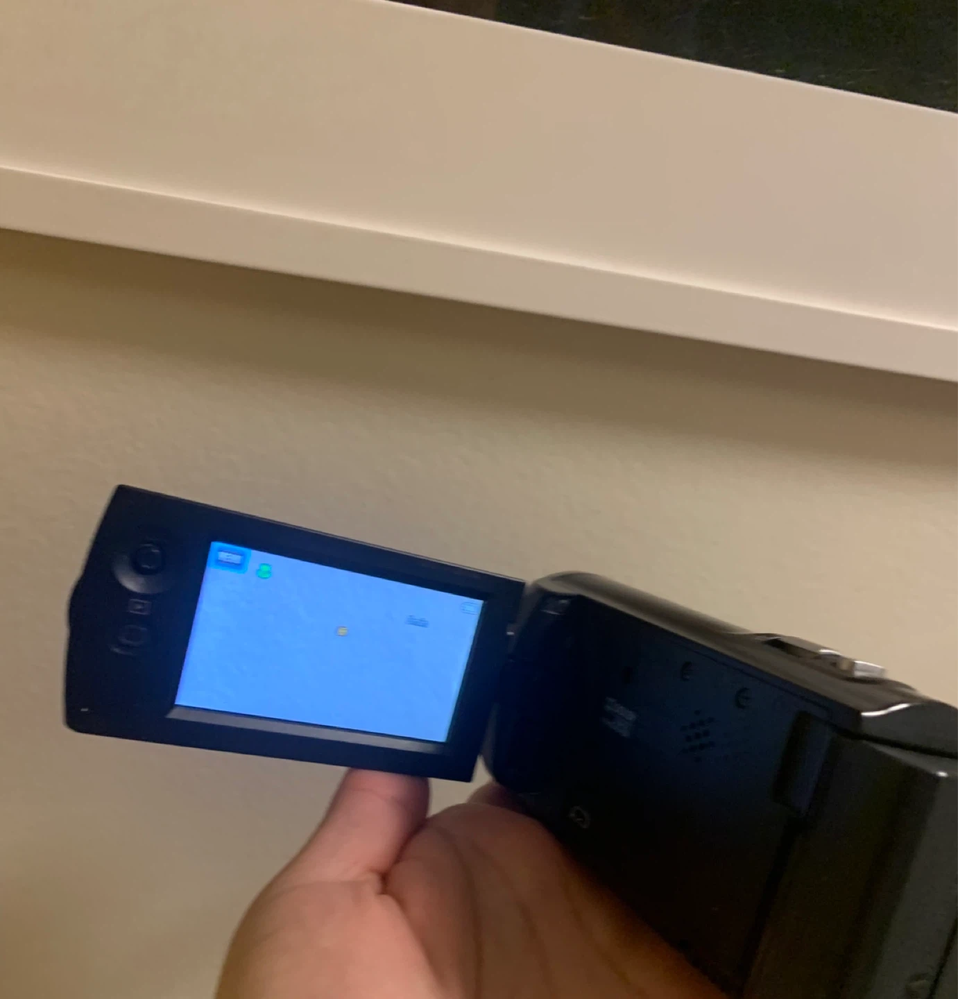 Sony Handycam HDR-CX230 Camcorder - photo 5