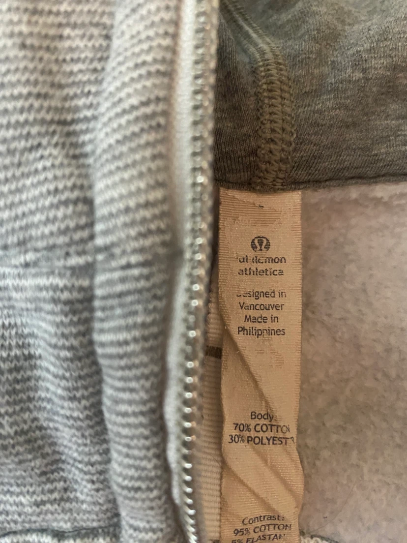 Women’s Lululemon Athletica Grey Hoodie - photo 2