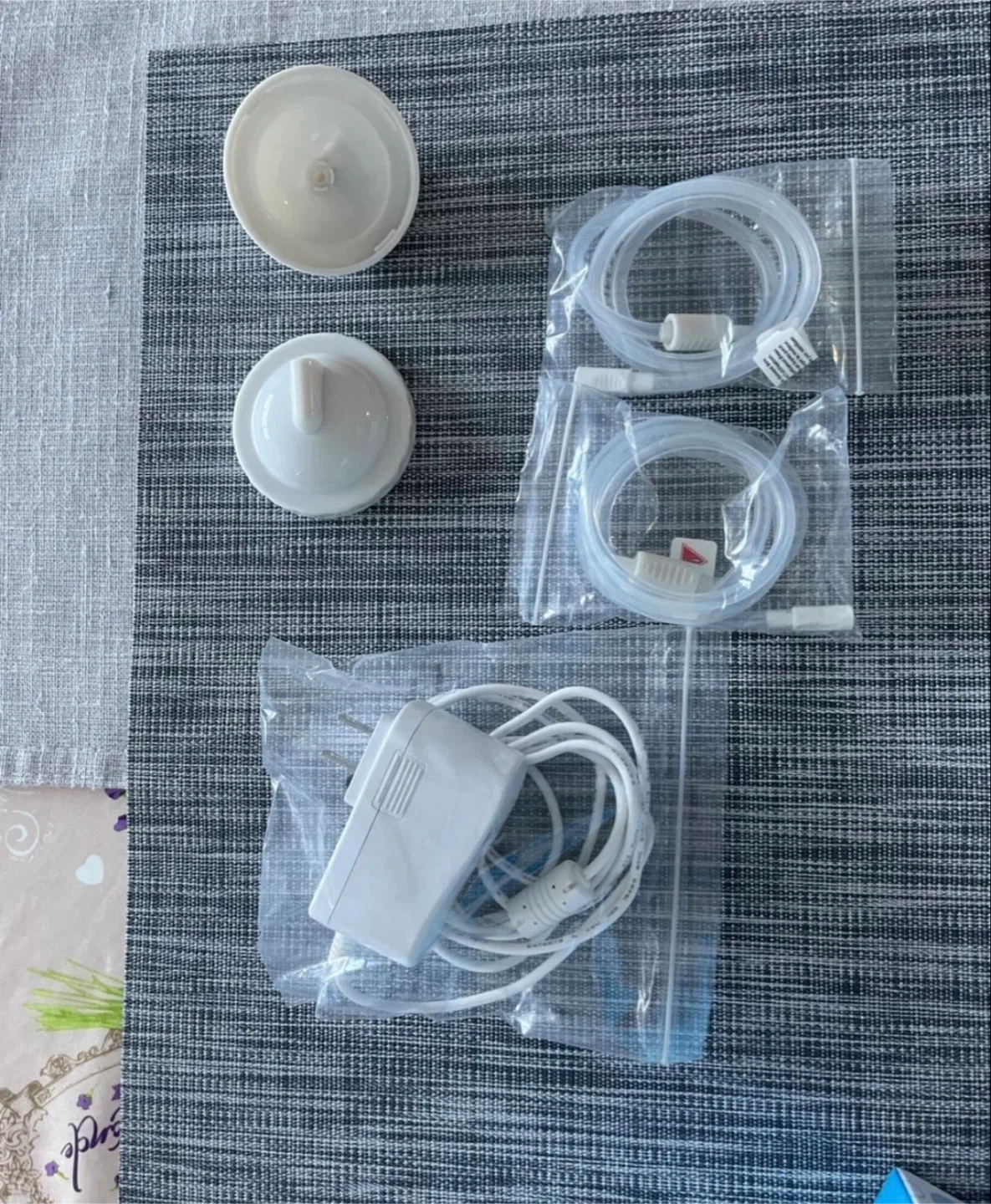 Dr. Brown's Natural Flow Electric Breast Pump - photo 4