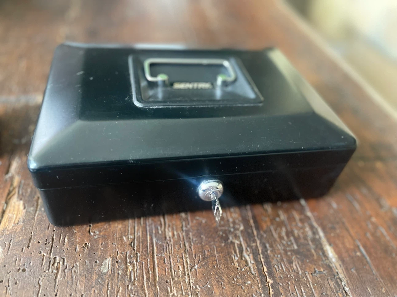 Sentry Cash Box
