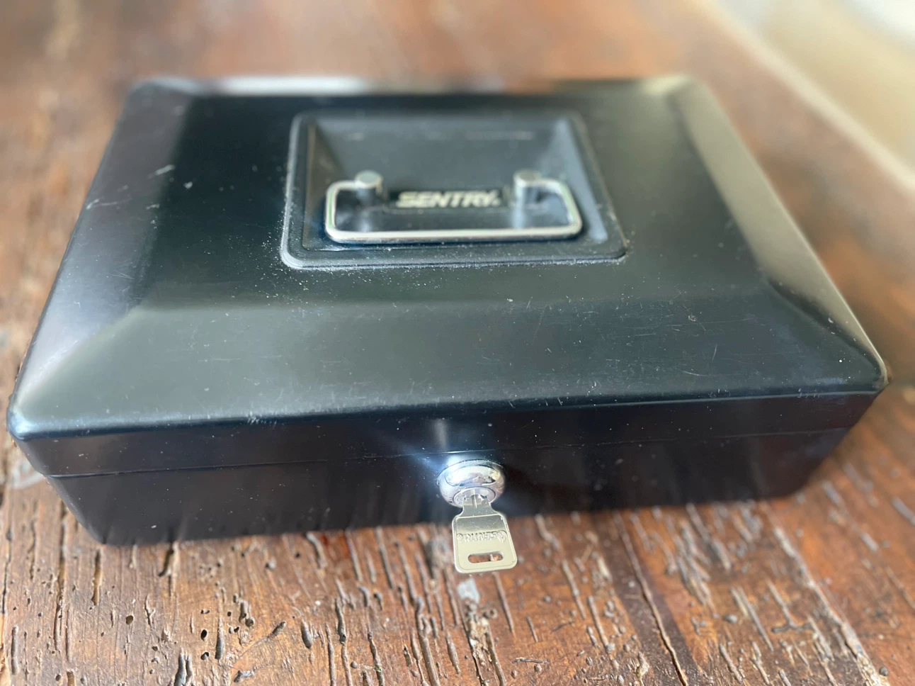 Sentry Cash Box - photo 3