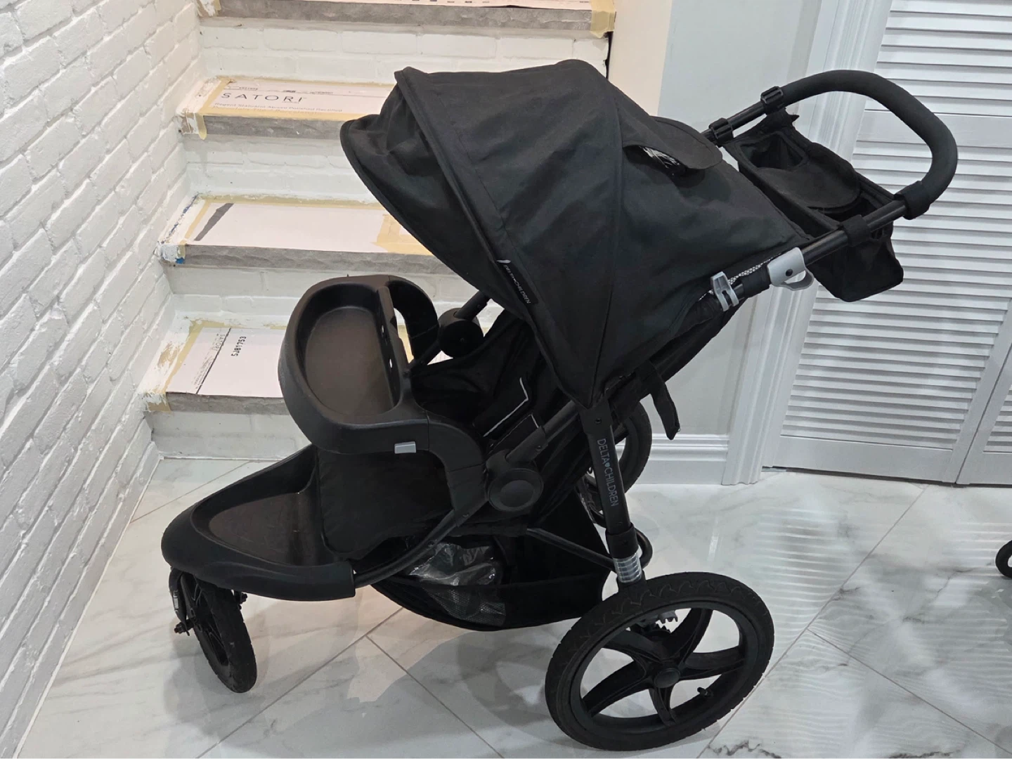 Delta Children Urban LX Jogging Stroller - photo 2