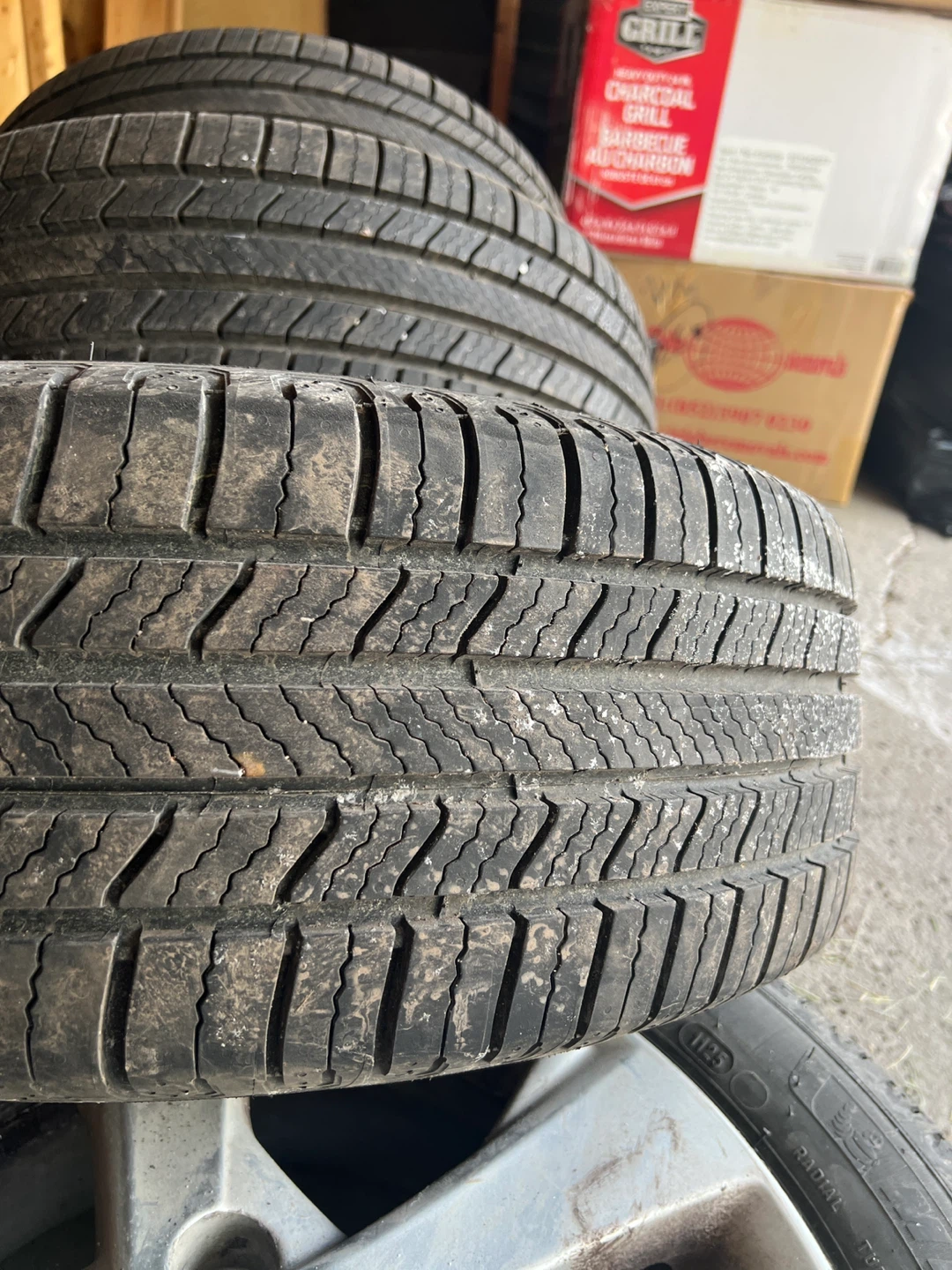 Michelin Defender 2 205/55 R16 with Toyota Rims - photo 5