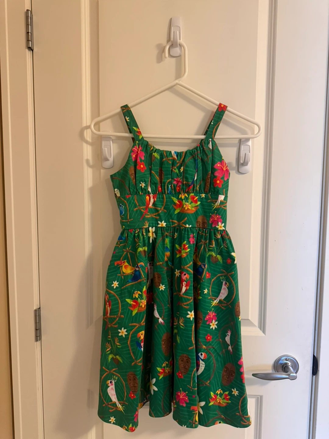 Green Tiki Tropical Parrot Dress medium girl