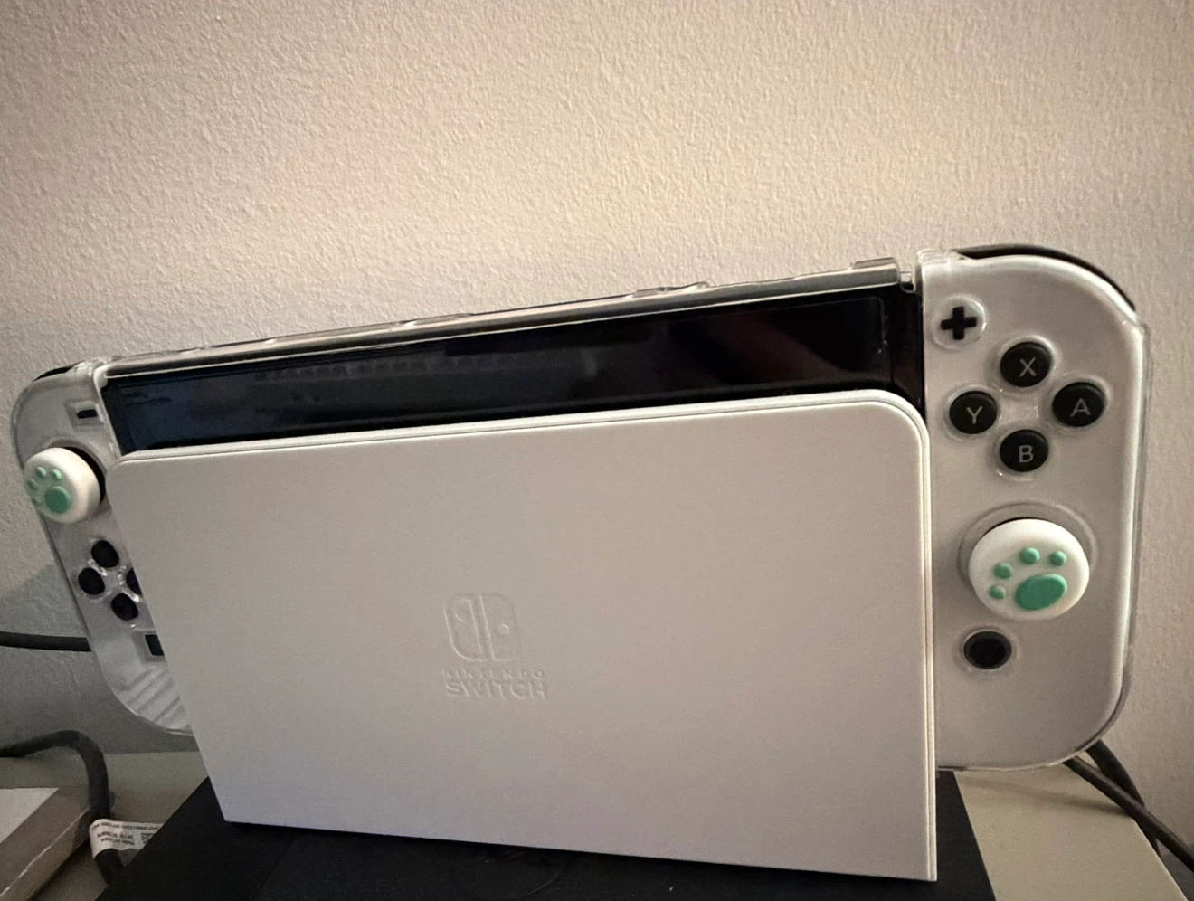 Nintendo switch oled like new full box - photo 2