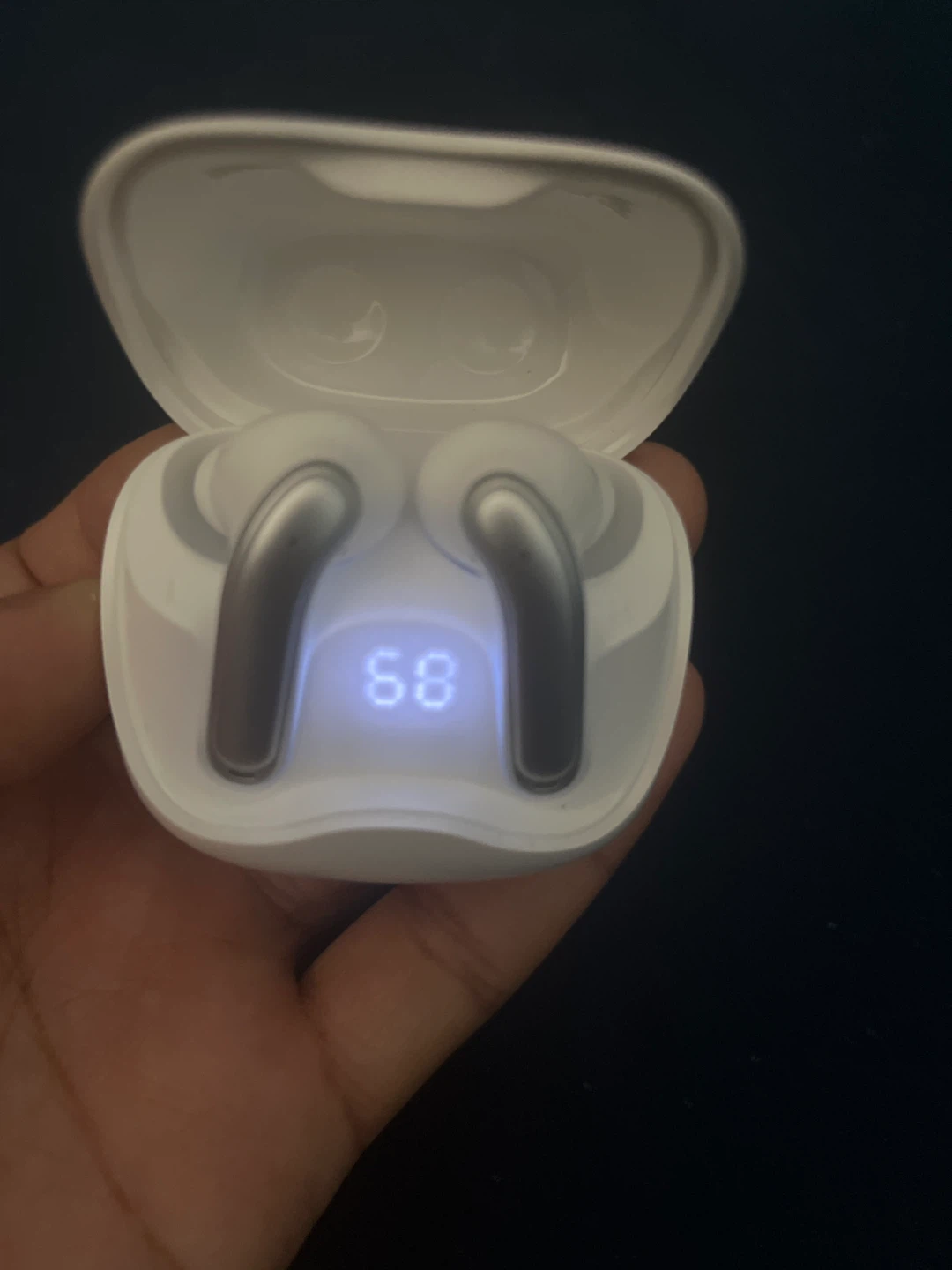 Active noise cancelling wireless earbuds(Not Apple) - photo 5