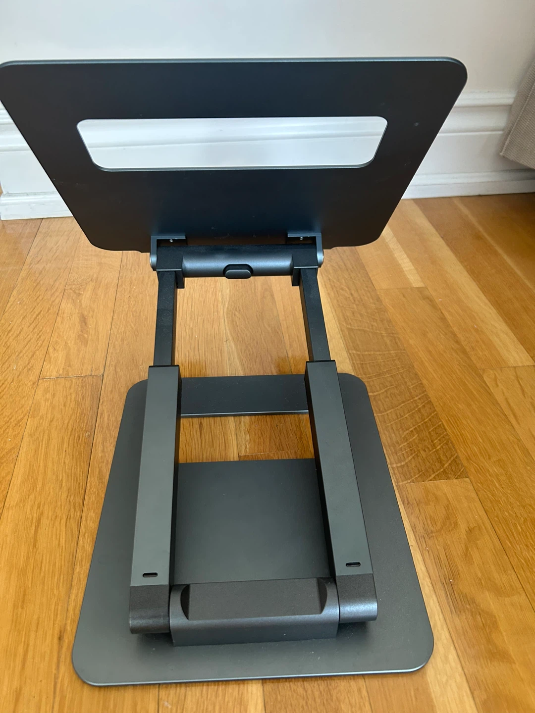 Adjustable Laptop Stand - photo 3