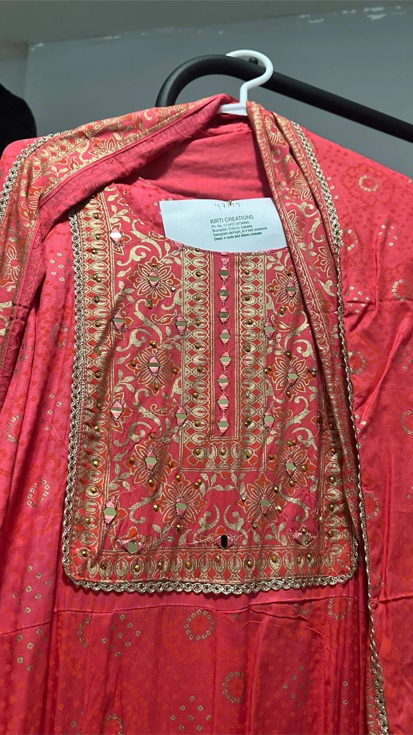 Indian suit Pink Embroidered Anarkali Suit - photo 2