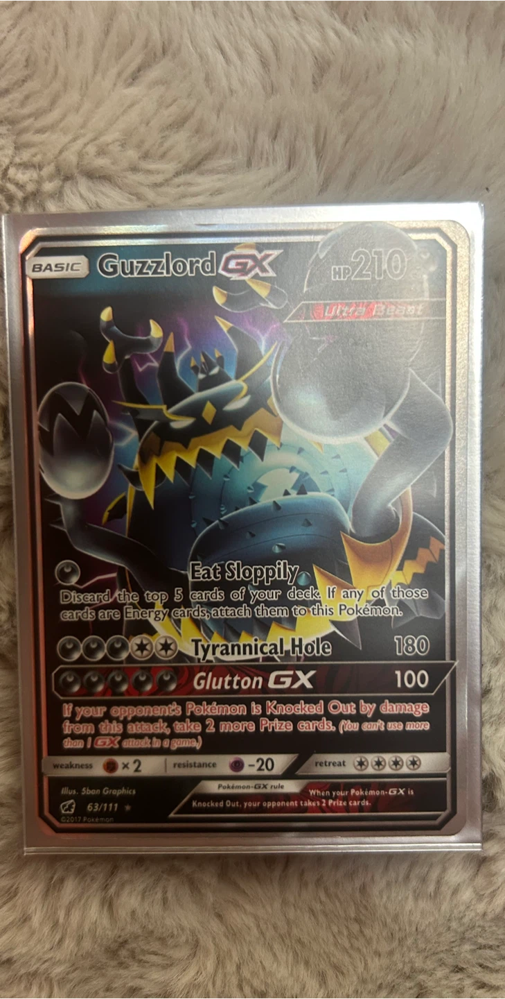 Pokémon Guzzlord GX Trading Card