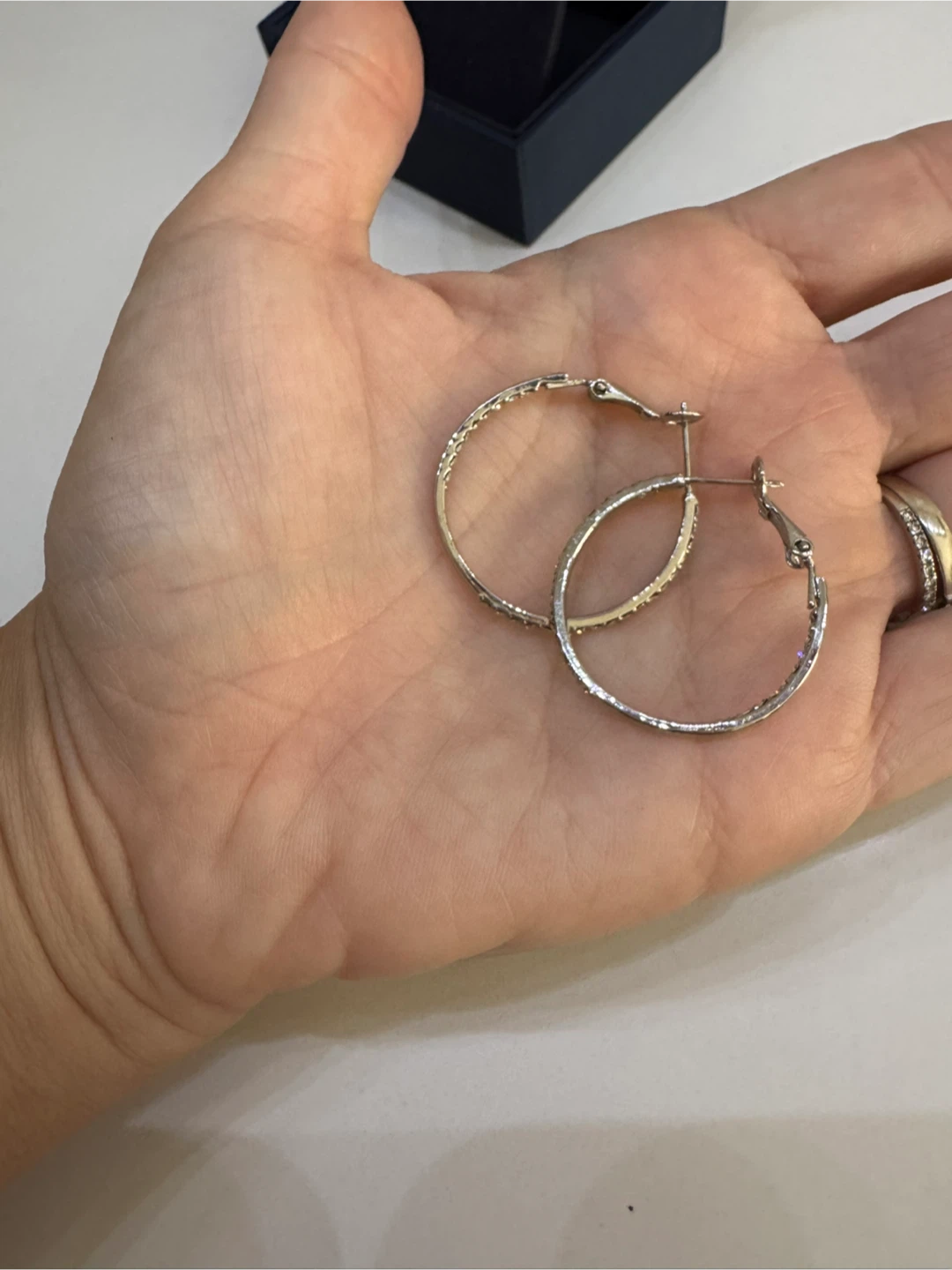 Sparkly Hoop Earrings - photo 3