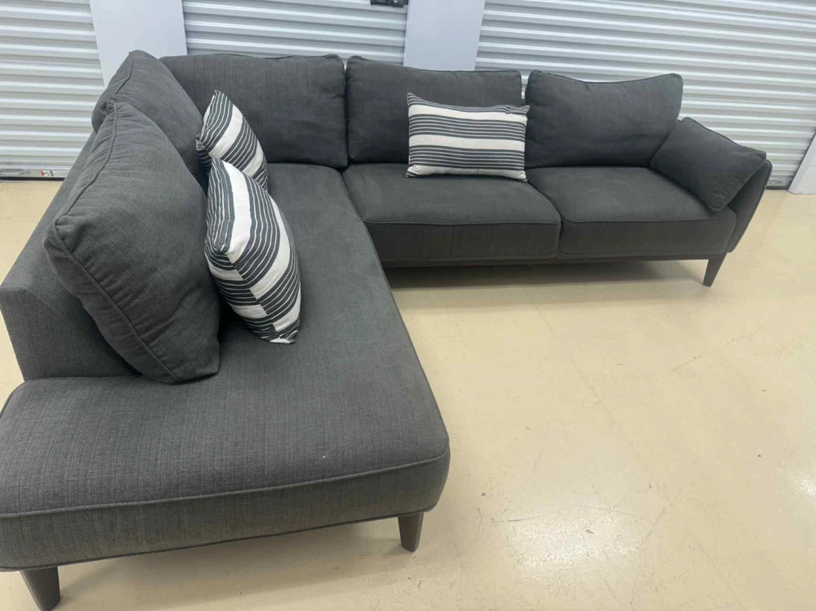 Brick Dark Grey Sectional Sofa - photo 2