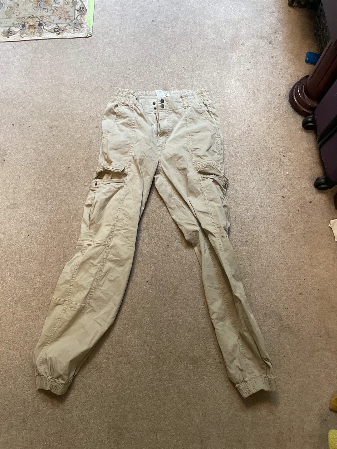 Cargo pants size small