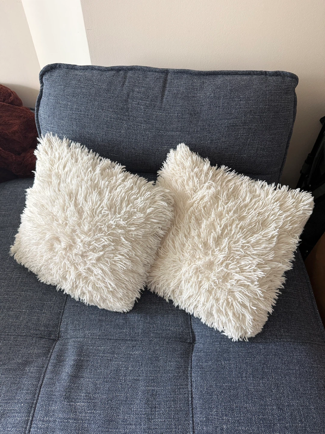 Set of 2 White Faux Fur Throw Pillows
