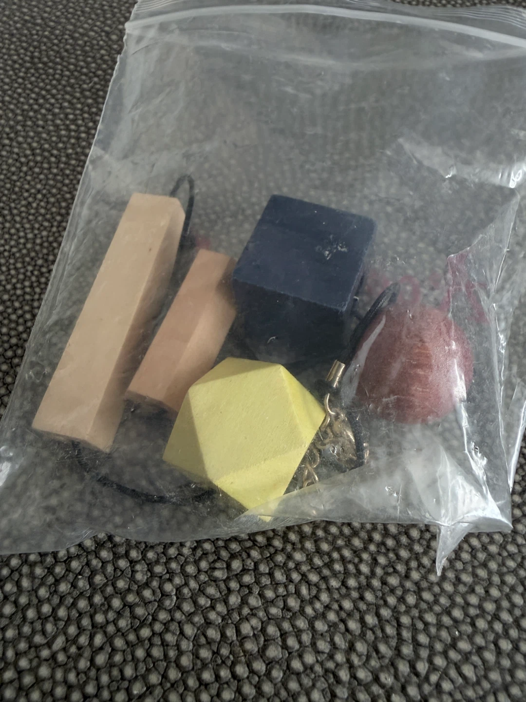 Wooden Geometric Bead Necklace - photo 3