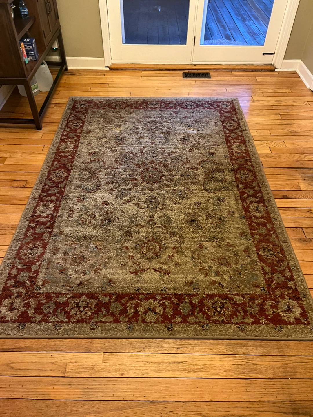 Traditional Area Rug 5x7