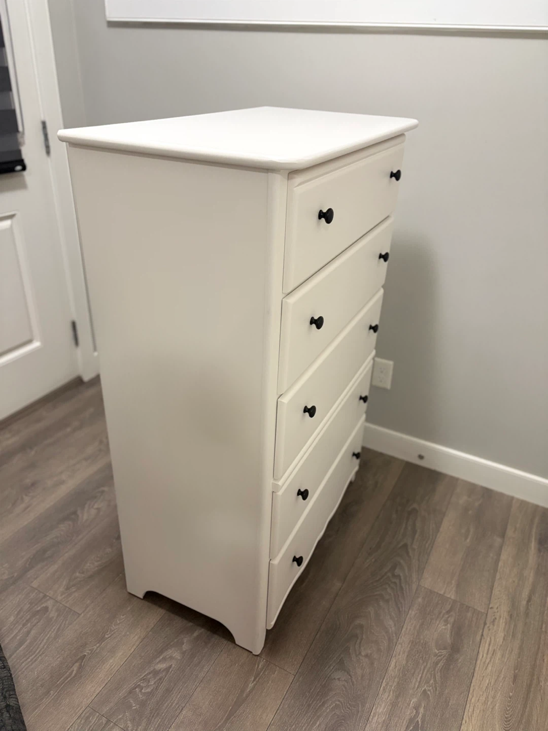 White 5-Drawer Dresser - photo 4
