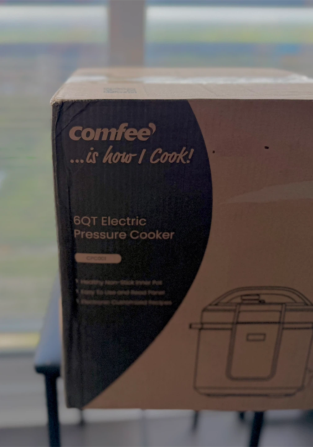 Comfee 6QT Electric Pressure Cooker - photo 2