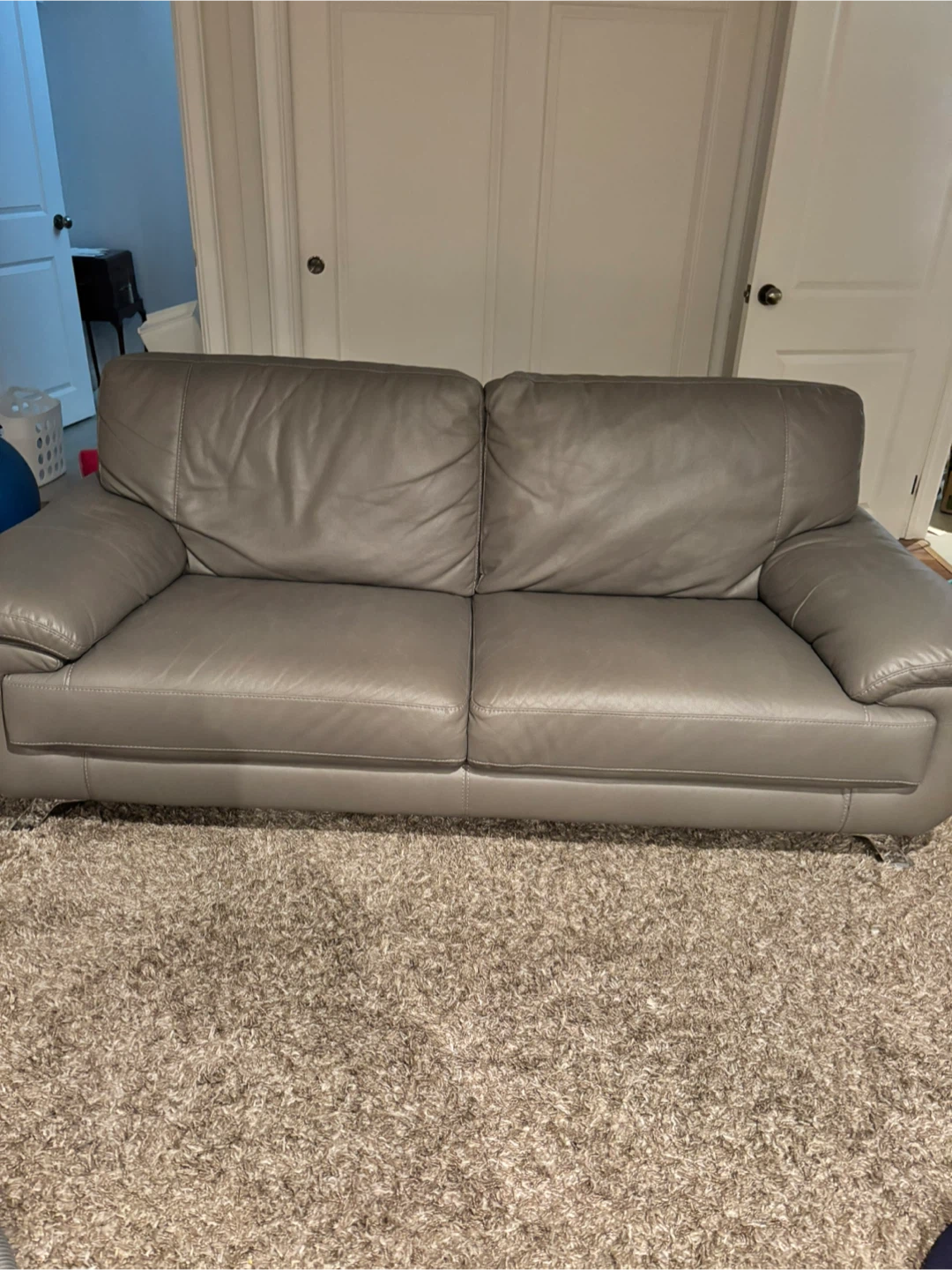 Leather look couch - photo 5