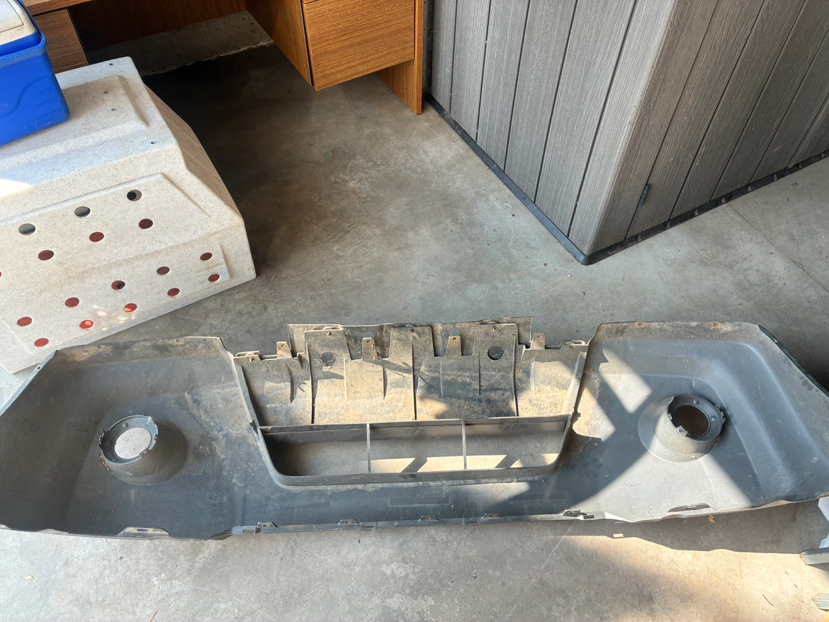 Front Bumper Cover for Nissan Xterra/Frontier - photo 2