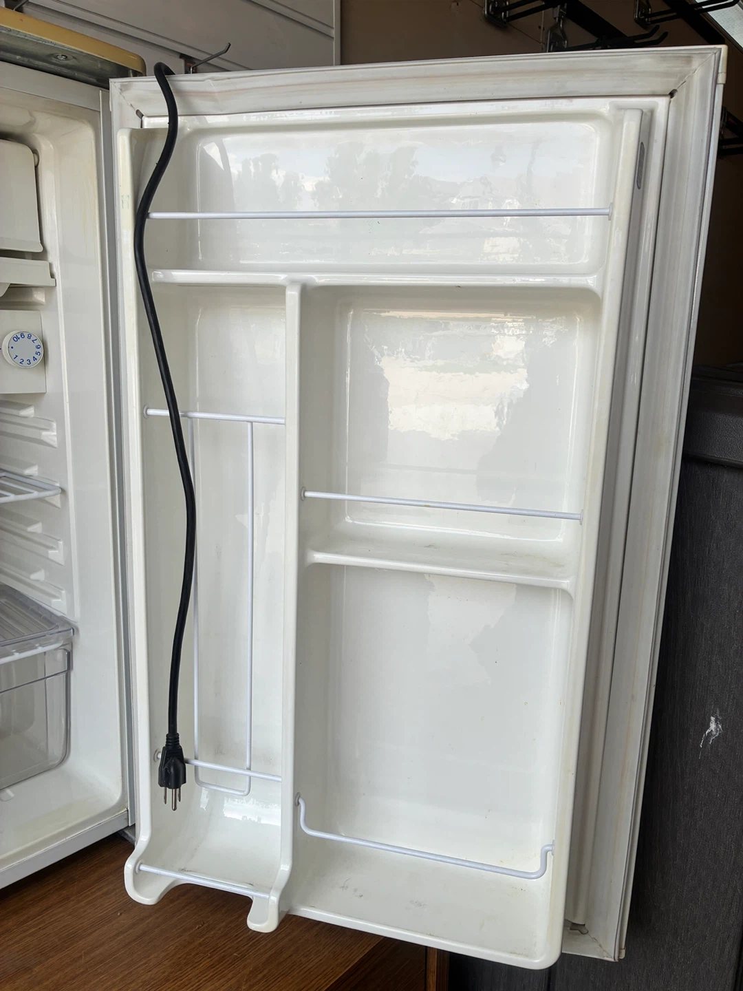 Danby Designer Compact Refrigerator - photo 3