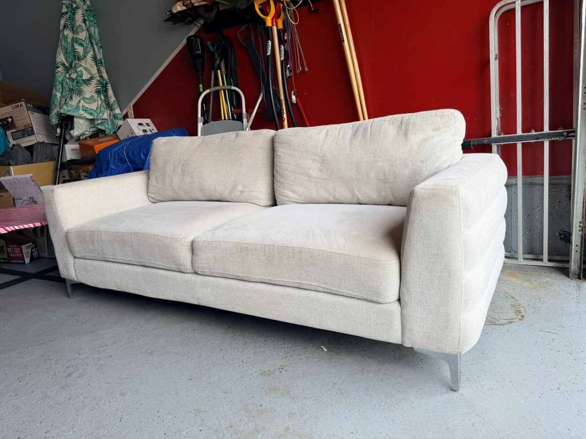 2 seater Leon’s sofa - photo 2