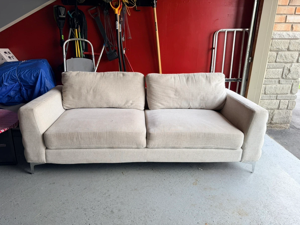 2 seater Leon’s sofa - photo 4