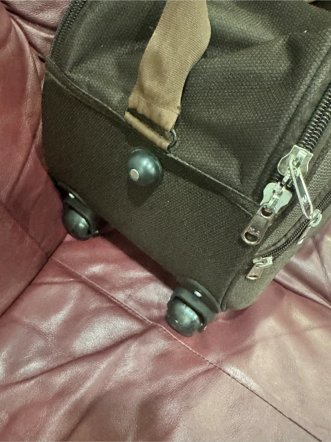 Fastrack Rolling Duffel Bag - photo 3