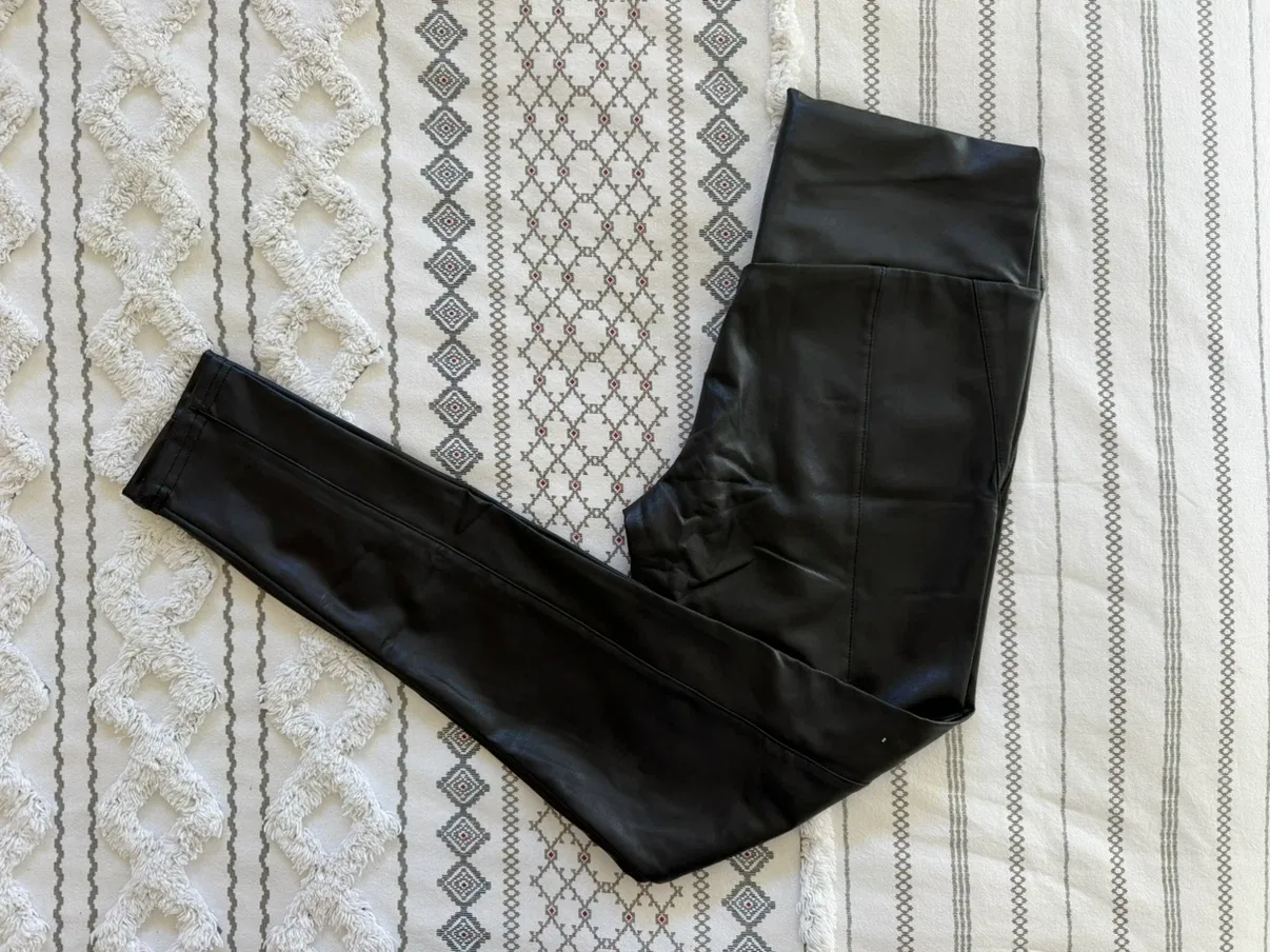 Black Faux Leather Leggings - photo 2