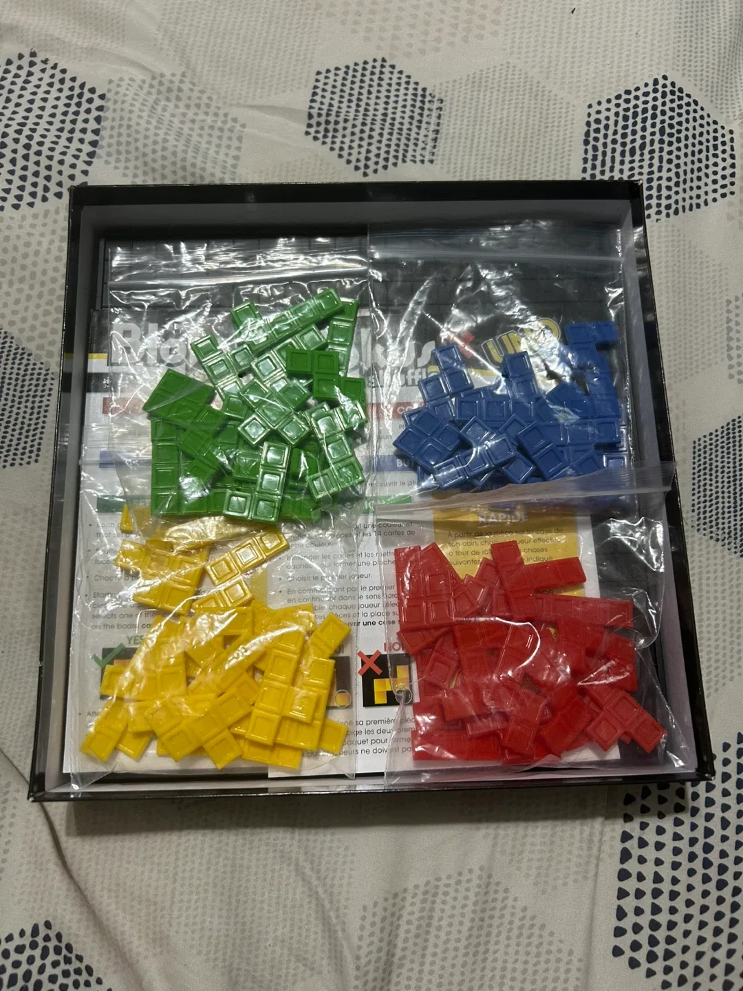 UNO Blokus Shuffle Edition Board Game - photo 5