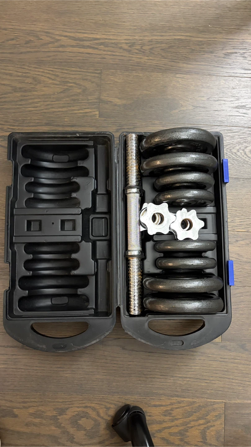 CAP 40 pounds Dumbbell Set with Case