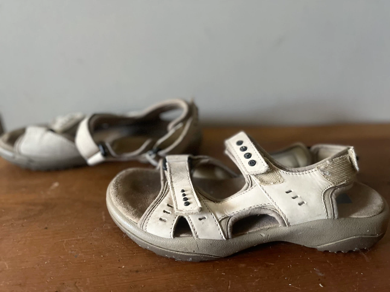 Beige Leather Sandals - photo 2
