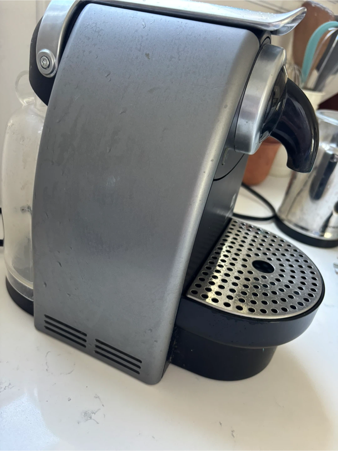 Nespresso Machine and Frother - photo 3