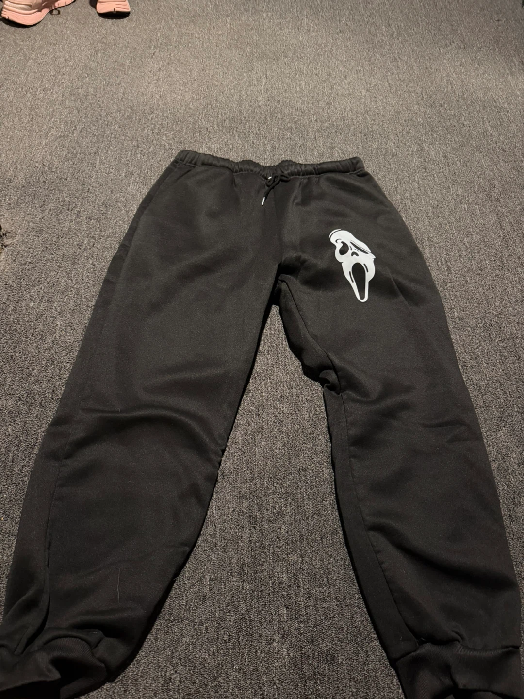 Black Joggers "Scream" Graphic Print XXXL