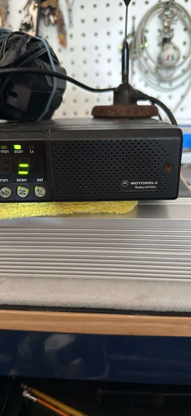Uniden BC350A scanner and Motorola Radio GM300 - photo 2
