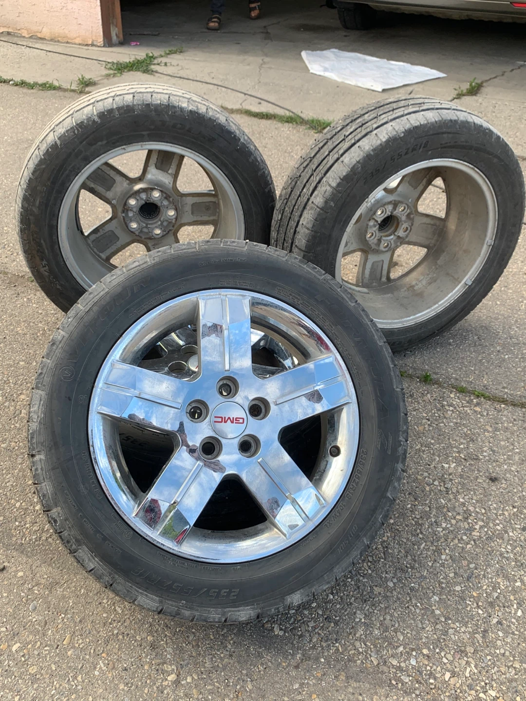 GMC Wheels and Tires Set - photo 3