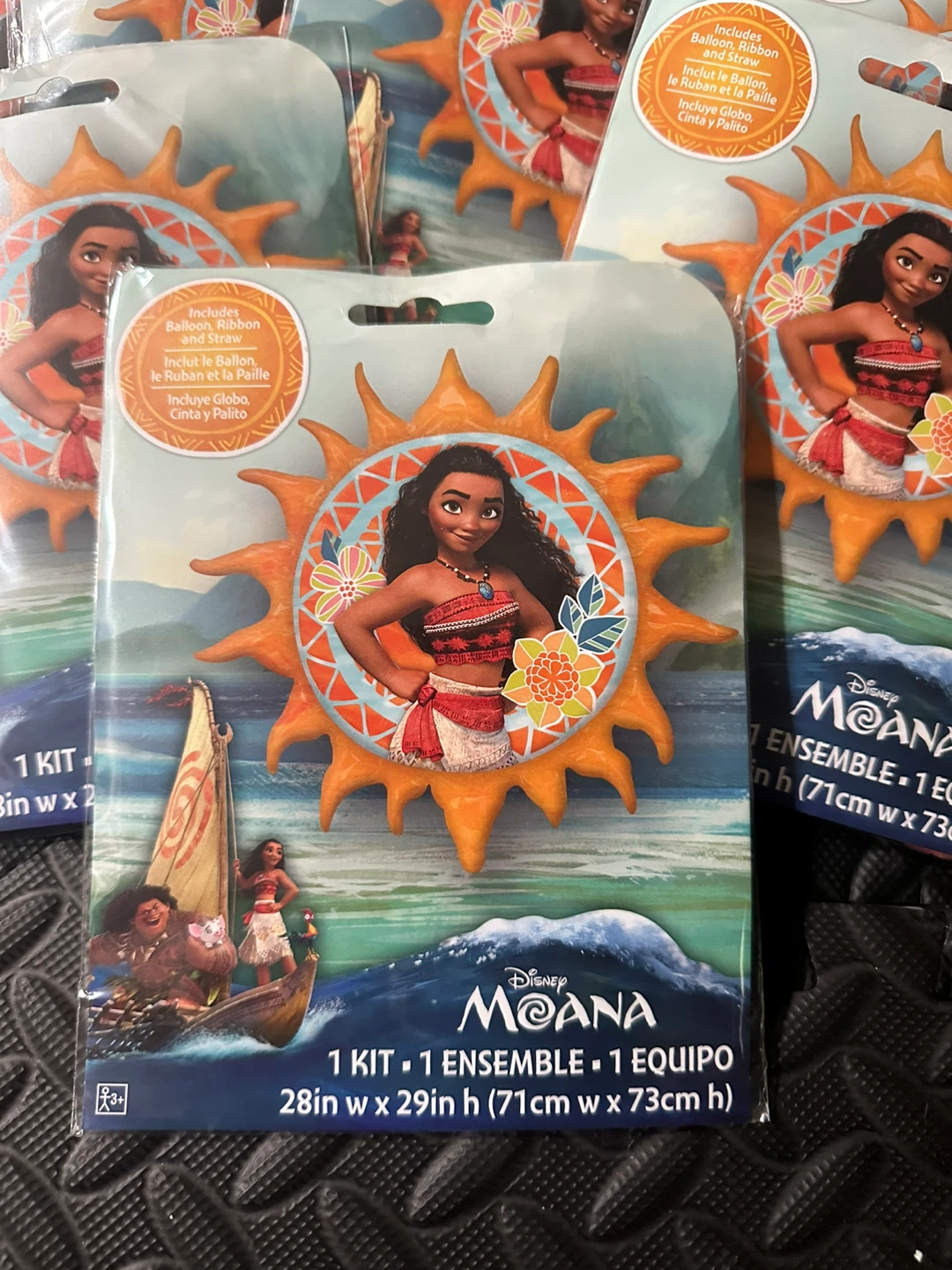 Balloon decorations for party MOANA