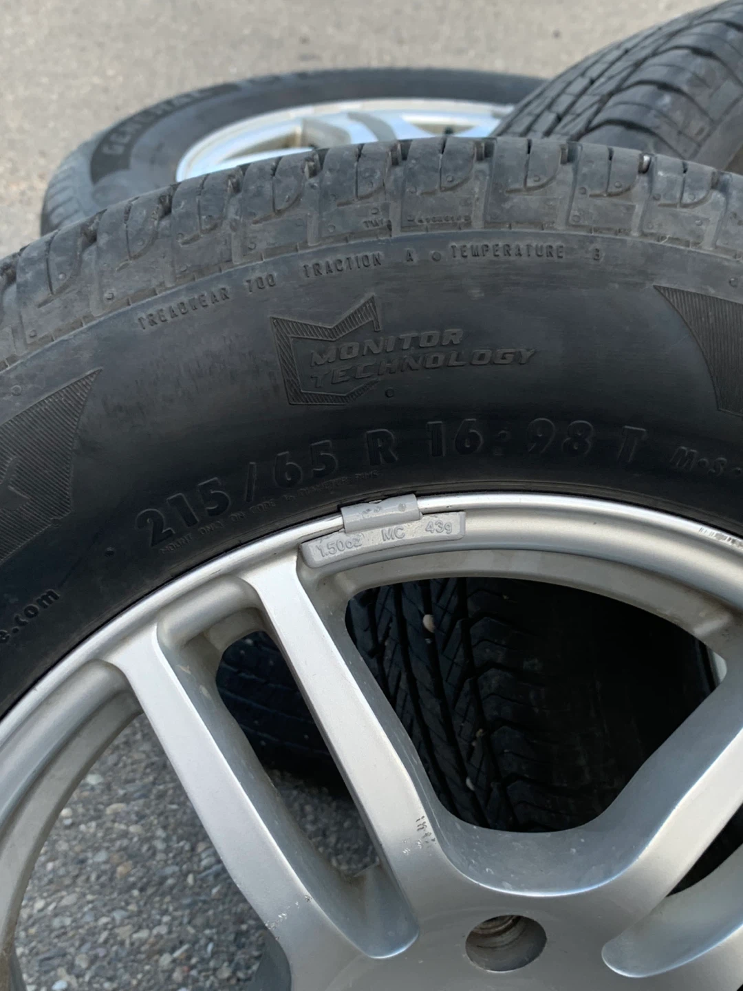 General Altimax RT Tires with Rims - Set of 4 - photo 2