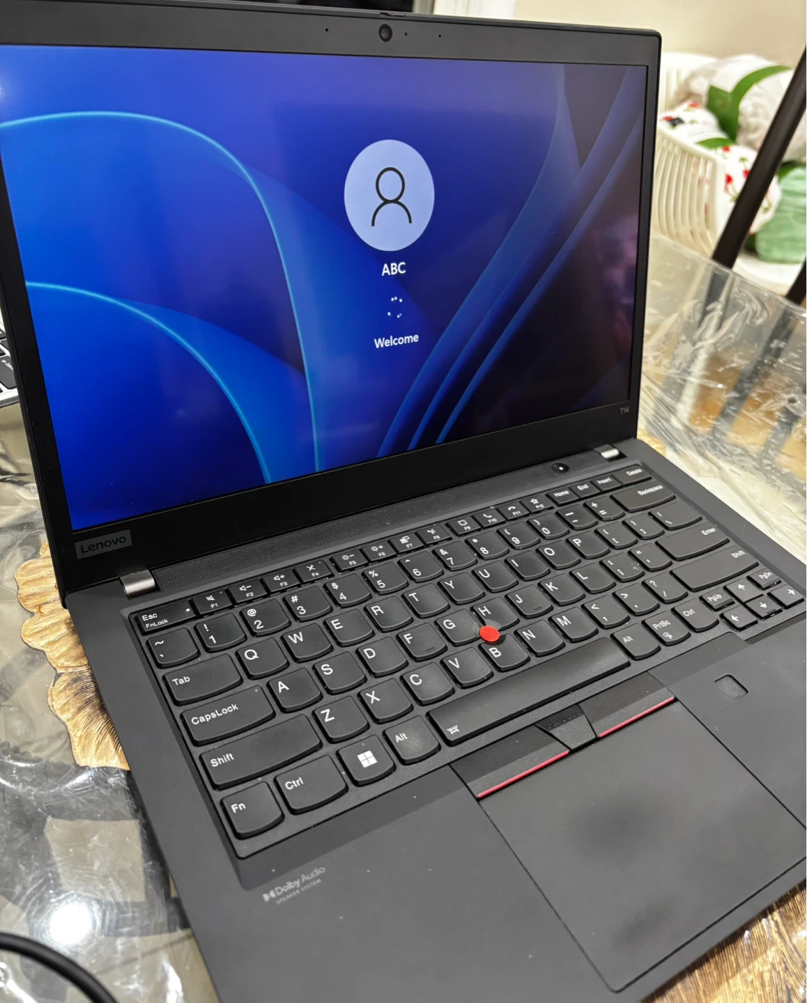 Lenovo ThinkPad T14 Gen 2 Laptop - photo 2